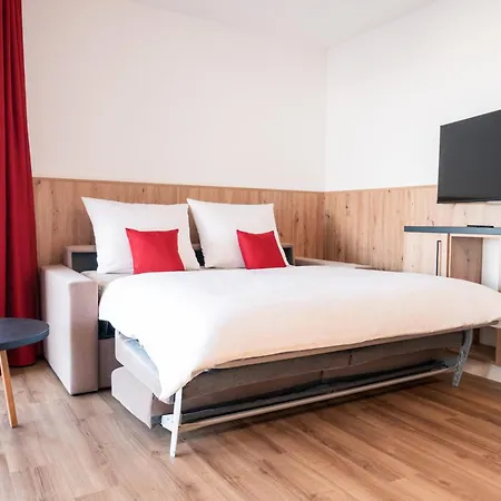 Kitzski Living 3*